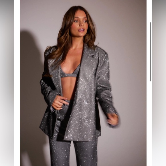 Outfit from SLA THE LABEL - Picture 2 of 4